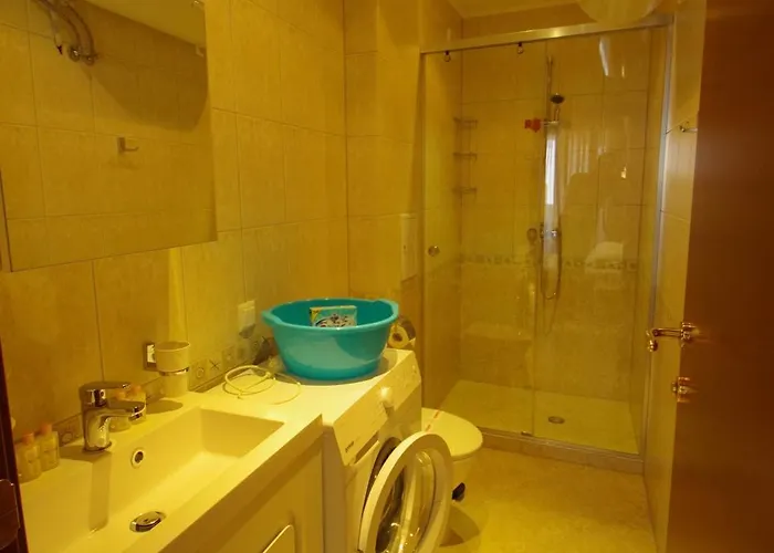 Casa Real * 스베티 블라스